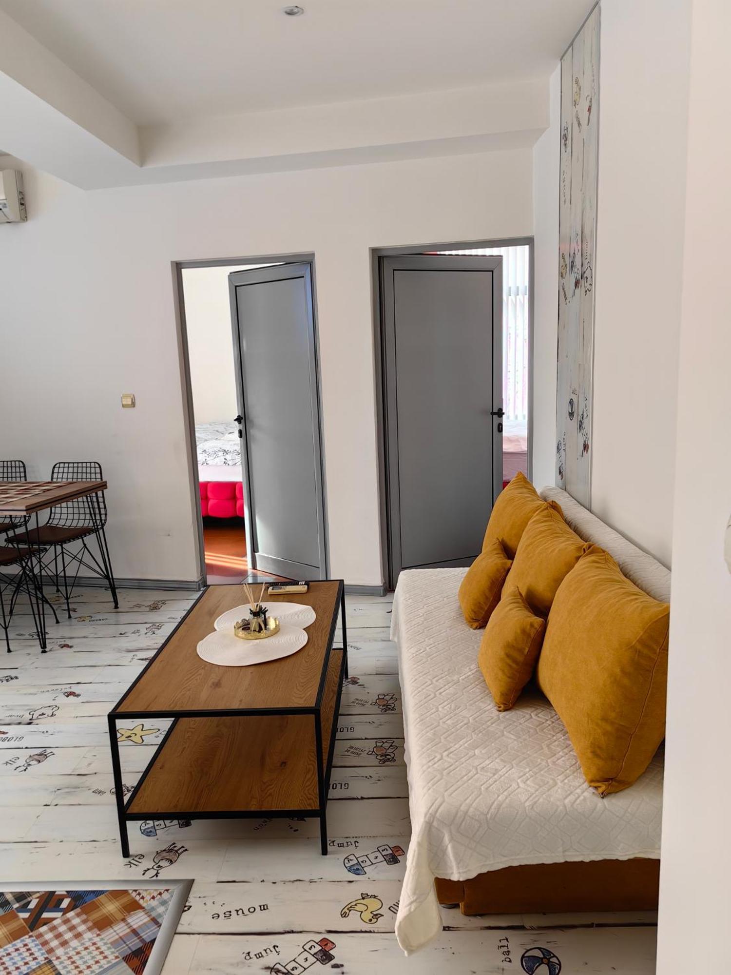 2 Bedrooms Apartment. Plowdiw Exterior foto